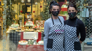 Μόνο κατ' όνομα τα φετινά Χριστούγεννα -Κυριαρχεί η εορταστική «στεγανοποίηση»