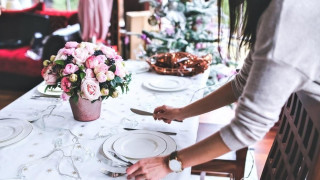 Σοκαριστικό ρεβεγιόν: Σκότωσε με μαχαιριές τον 10χρονο ανιψιό της και το νεογέννητο παιδί της