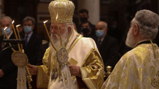 Αντάρτικο από την Εκκλησία: «Θα ανοίξουμε τους Ναούς»!