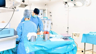 ΑΠΙΣΤΕΥΤΟ: Υγειονομικός έκανε σεξ με ασθενή που είχε κορωνοϊό