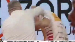 Εκτός εαυτού ο Ρέπεσα: Σήκωσε χέρι σε παίκτη του!