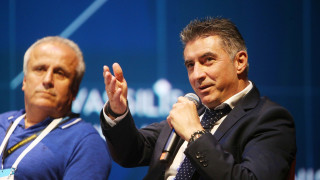 Θέλουν τον Ζαγοράκη για… φίμωτρο!