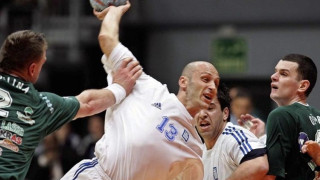 Οι ξένοι και οι ομογενείς που φόρεσαν τα γαλανόλευκα στο χάντμπολ