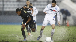 Η βροχή σταμάτησε τον Άρη, παράπονα για Τσαγκαράκη