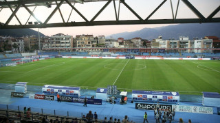 Καυστικό πανό στους «Ζωσιμάδες»: «Αν είχε παγκάρι στην πόρτα...»