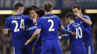 Δεν το χάνει με τίποτα...