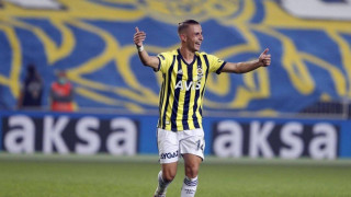 Αρνήθηκε πρόταση επτά εκατομμυρίων για Πέλκα η Φενέρ, ζήτησε 15!