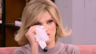 Έβαλε τα κλάματα on air η Σάσα Σταμάτη