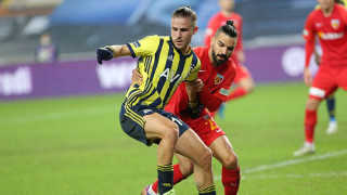 Μαγεία Πέλκα, εύκολη νίκη για Φενέρ