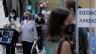 Κορωνοϊός: Ανοίγει την Δευτέρα το λιανεμπόριο με μήνυμα στο 13032 και χρονικό όριο!