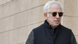 Η ΕΡΤ «καρατόμησε» τον Φιλιππίδη από το «Χαιρέτα μου τον πλάτανο»