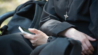 Γερμανία: Μοναχές «νοίκιαζαν» ορφανά σε ιερείς και επιχειρηματίες για όργια