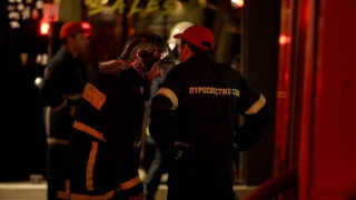 Ηράκλειο: Πανικός μετά από φωτιά σε αποδυτήρια γηπέδου-Δύο τραυματίες σε κρίσιμη κατάσταση