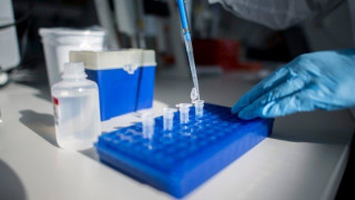 Κορωνοϊός: 256 κρούσματα στην Αττική, 52 στη Θεσσαλονίκη!