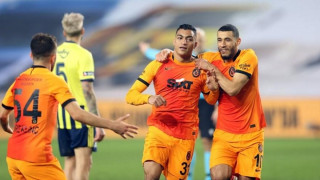 Χωρίς Πέλκα δεν μπορεί η Φενέρμπαχτσε, ήττα στο ντέρμπι από τη Γαλατά