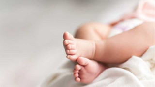 Τραγωδία στην Κοζάνη: Μωρό 8 μηνών πέθανε στον ύπνο του