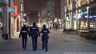 Γερμανικό δικαστήριο ακύρωσε τη νυχτερινή απαγόρευση κυκλοφορίας μετά από προσφυγή πολίτη!