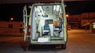 Θεσσαλονίκη: Τροχαίο με διανομέα που δούλευε ντελίβερι στον παγετό