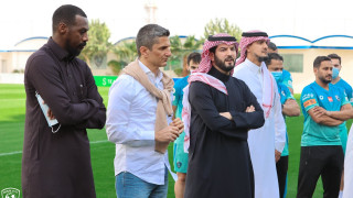 Συγκίνηση, αλλά και «κρυφά χαμόγελα» στο αντίο του Λουτσέσκου στην Αλ Χιλάλ!