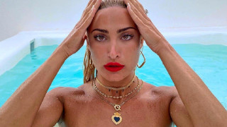 Η Ιωάννα Τούνη στην πιο καυτή φωτογραφία της διά χειρός... μαμάς!