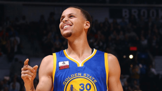 Ο ασύλληπτος Κάρι, ευστόχησε σε 77 σερί τρίποντα! (Video)