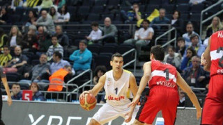 Νίκες για Φενέρ και Εφές