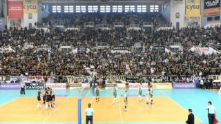 Μήνυμα στον Ιβάν ο κόσμος στο βόλεϊ