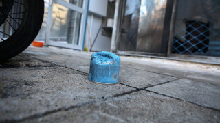 Θεσσαλονίκη: Γκαζάκι στην είσοδο πολυκατοικίας όπου μένει υποψήφια βουλευτής της ΝΔ