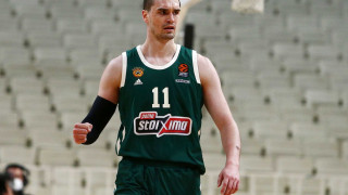 Χεζόνια! Δεν τα παρατάει, είναι «τρελαμένος» με τη Μαλέσκου!