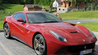 Πρόστιμο «μαμούθ» σε Ελβετό επειδή «κόλλησε» στον μπροστινό του