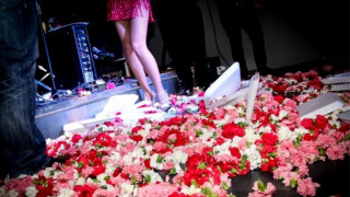«Κορωνογλέντι» μέχρι πρωίας και τελικής πτώσης!