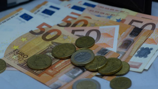 Κατώτατος μισθός: Παράταση στη διαδικασία αναπροσαρμογής του