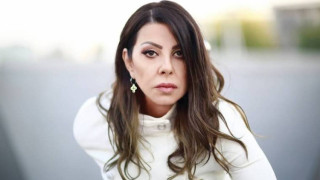 Η Άντζελα Δημητρίου αποκάλυψε on air την ηλικία της