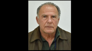 Αυτός είναι ο 74χρονος παράγοντας της κολύμβησης που κατηγορείται για βιασμό ανηλίκων!