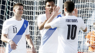 Με κεφαλιά του Παυλίδη η Ελλάδα παίρνει πάλι το προβάδισμα (2-1)