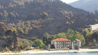 Άγιον Όρος : 20 μοναχοί θετικοί στον κορωνοϊό!