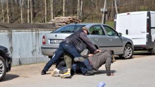 Τρίκαλα: Άνδρας έβγαλε... νοκ άουτ τον εραστή της γυναίκας του!