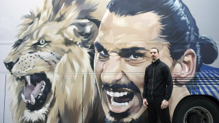 Ιμπραΐμοβιτς: Κατηγορείται ότι σκότωσε λιοντάρι και πήρε το κεφάλι του!