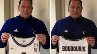 Ο ΠΑΟΚ έστειλε επετειακή φανέλα στον Νίκο Μπουντούρη