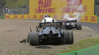 Τρομακτικό ατύχημα και... μεσαίο δάχτυλο ανάμεσα σε Μπότας-Ράσελ