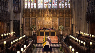 Αγγλία: Κηδεύτηκε σε κλίμα συγκίνησης ο πρίγκιπας Φίλιππος