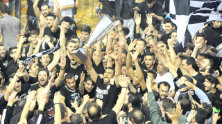 Δόξα και τιμή στους νταμπλούχους  των 300 ευρώ και των 100 οπαδών   