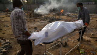 Φάουτσι για Ινδία: Μόνο με lockdown πολλών εβδομάδων θα αναχαιτιστεί ο κορωνοϊός