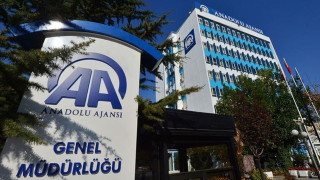 Τουρκία: Δημοσιογράφος του Anadolu έκανε «λάθος» ερώτηση σε υπουργούς