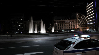 Από πότε θα μπορούμε να μένουμε έξω ως αργά