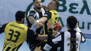 Έχασε στον τελικό ο ΠΑΟΚ, οργή για τη διαιτησία