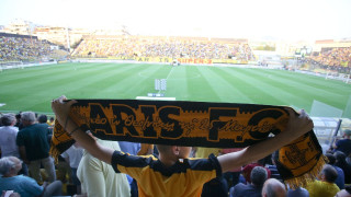 Στηρίζουν Καρυπίδη οι παλαίμαχοι του Αρη: «Πληρώνει χωρίς να φταίει»