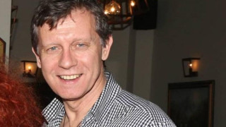 Γιάννης Σαββιδάκης: Μεγάλη απάτη το ελληνικό έντεχνο τραγούδι 