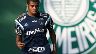 Υπόθεση δεξιός μπακ για τον ΠΑΟΚ: Εχει σταντ μπάι τον Βραζιλιάνο Λούκας Τέιλορ