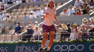 Όχι δάκρυα γι' αυτόν τον γίγαντα! Ο Τσιτσιπάς λύγισε μετά από συγκλονιστική μάχη